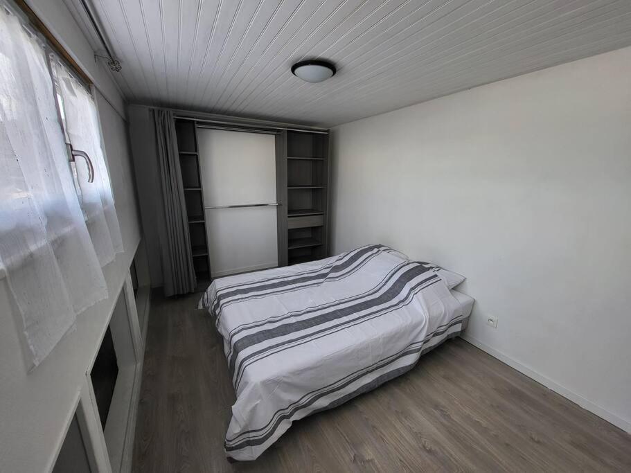 Appartement Proche Des Remparts Langres Eksteriør billede