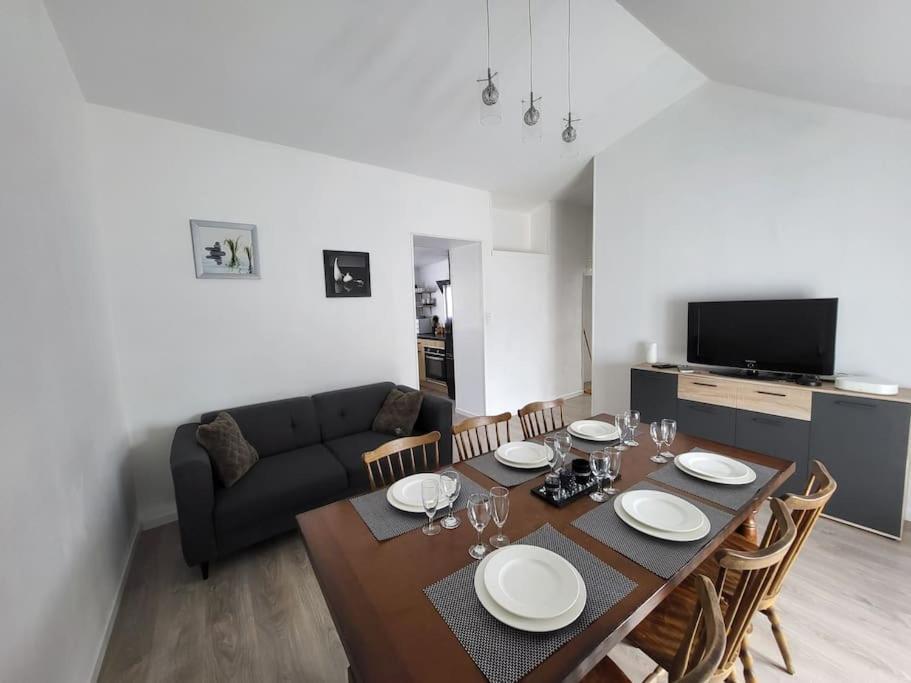 Appartement Proche Des Remparts Langres Eksteriør billede