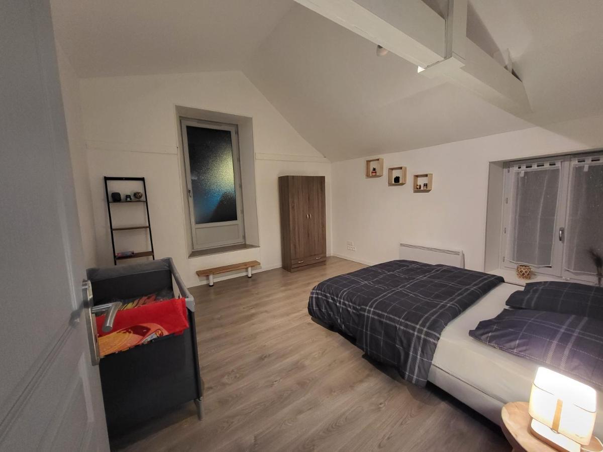 Appartement Proche Des Remparts Langres Eksteriør billede